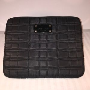 Authentic Kate Spade Quilted BOW Design Sleeve